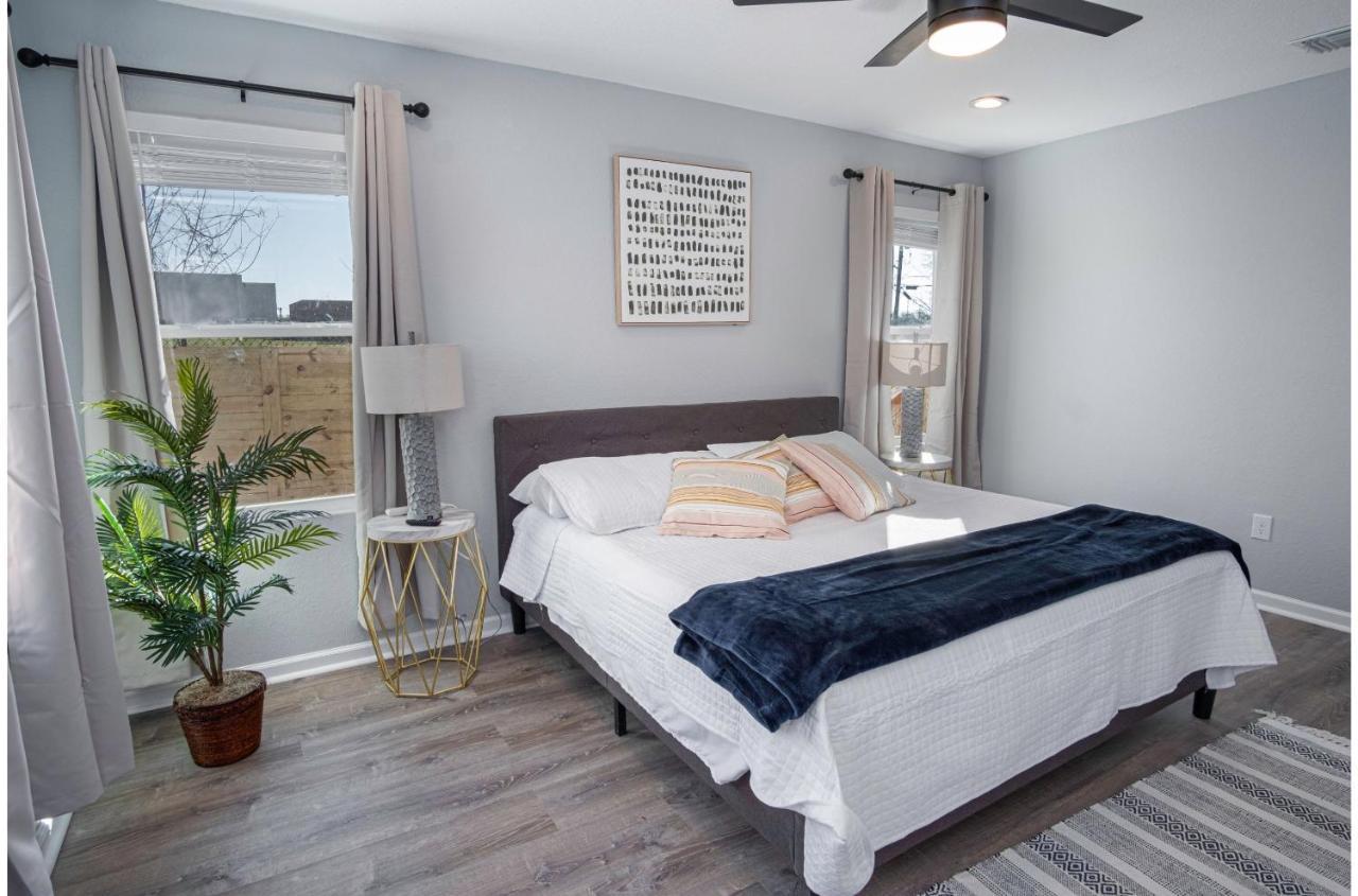 Adorable 4Br 2Ba Close To Riverwalk And Downtown San Antonio Ngoại thất bức ảnh